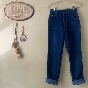 Vintage high waisted stretch denim Lee jeans ✨